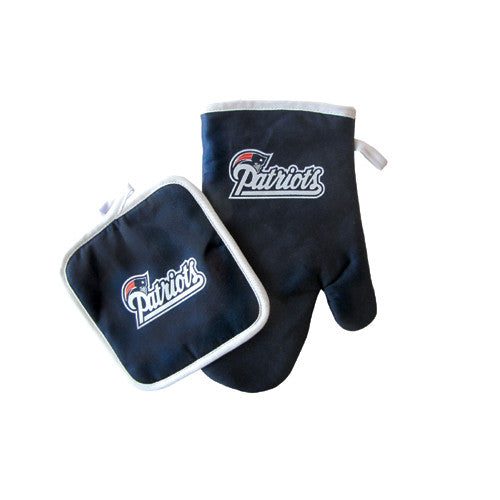 New England Patriots NFL Oven Mitt and Pot Holder Set